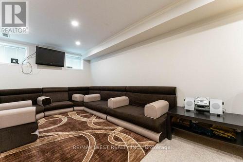 3143 Clayhill Road, Mississauga, ON - Indoor Photo Showing Other Room