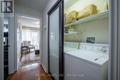 23 - 1439 Niagara Stone Road, Niagara-On-The-Lake (Virgil), ON - Indoor Photo Showing Laundry Room