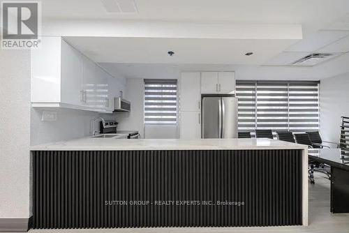 615 - 115 Hillcrest Avenue, Mississauga, ON - 