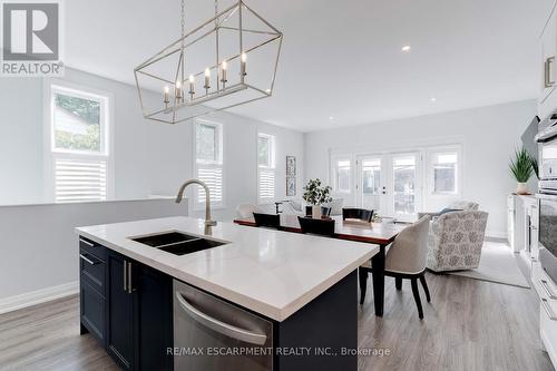 296 Kent Crescent, Burlington, ON - Indoor Photo Showing Kitchen With Double Sink