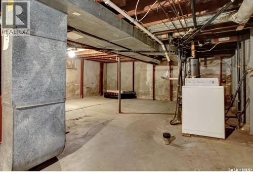 1375 Elphinstone Street, Regina, SK - Indoor Photo Showing Basement