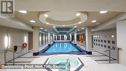 32.Swimming Pool & Hot Tub - 