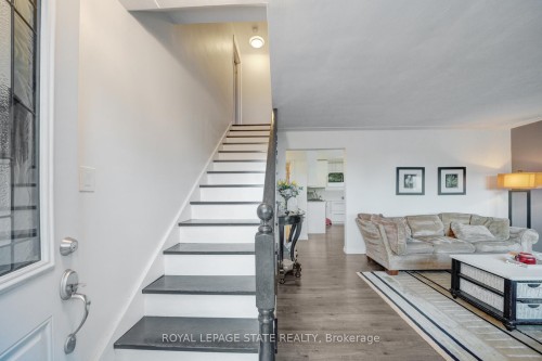 62 Brentwood Drive, Hamilton, ON - Indoor