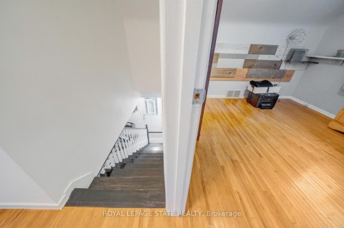 62 Brentwood Drive, Hamilton, ON - Indoor Photo Showing Other Room
