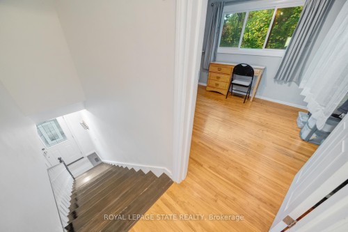 62 Brentwood Drive, Hamilton, ON - Indoor