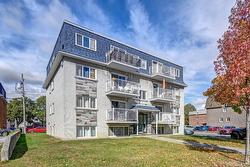 840 Rue Rouleau  Saint-Hyacinthe, QC J2S 1B7