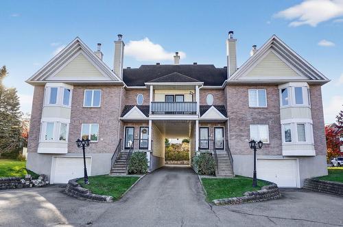 99 Boul. Jérobelle  Saint-Jérôme, QC J5L 1S1