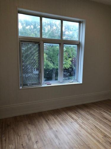 Bedroom - 2-1278 Rue Bélanger, Montréal (Rosemont/La Petite-Patrie), QC - Indoor Photo Showing Other Room