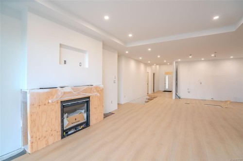 5560 Rutherford Rd, Nanaimo, BC 