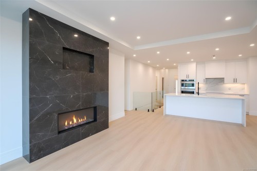 5564 Rutherford Rd, Nanaimo, BC 