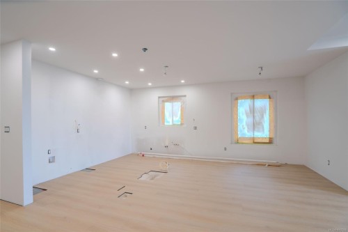 5564 Rutherford Rd, Nanaimo, BC 