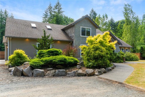 1156 Allgard Rd, Qualicum Beach, BC 