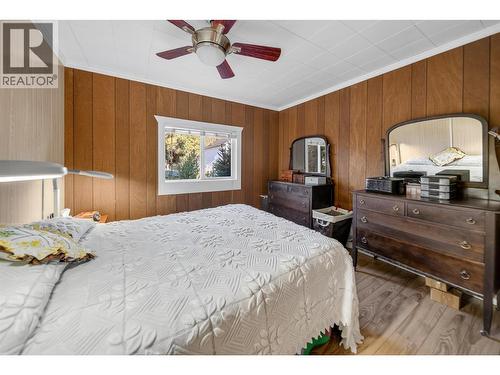 532 6Th Avenue, Fernie, BC - Indoor Photo Showing Bedroom