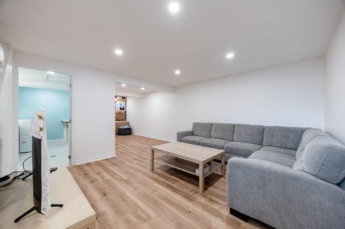 Family room - 37 Av. D'Old Post Crescent, Pointe-Claire, QC - Indoor