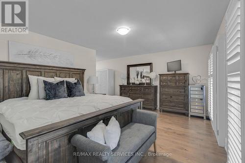 958 Beach Boulevard, Hamilton, ON - Indoor Photo Showing Bedroom