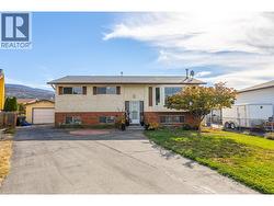 157 Murray Drive  Penticton, BC V2A 6W7