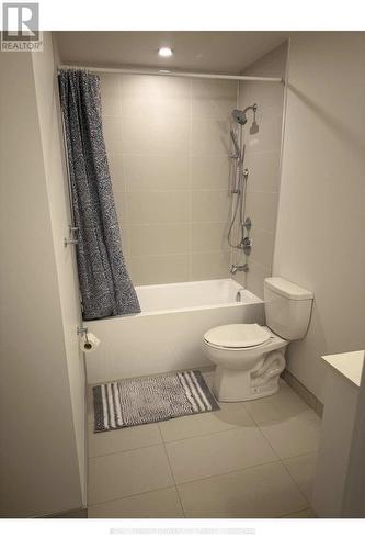 1311 - 3079 Trafalgar Road, Oakville, ON - Indoor Photo Showing Bathroom