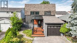 3 GARLAND COURT  Brampton, ON L6S 2E3