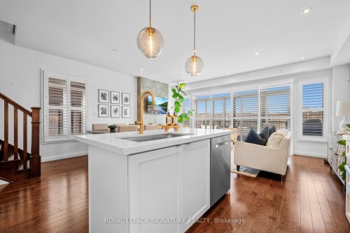 22-35 Midhurst Heights, Hamilton, ON - Indoor Photo Showing Other Room