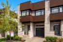 22-35 Midhurst Heights, Hamilton, ON  - Outdoor With Facade 