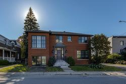 4008 Boul. St-Martin O.  Laval (Chomedey), QC H7T 3B8