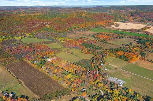 Photo aérienne - 724 Ch. Robinson, Pontiac, QC 