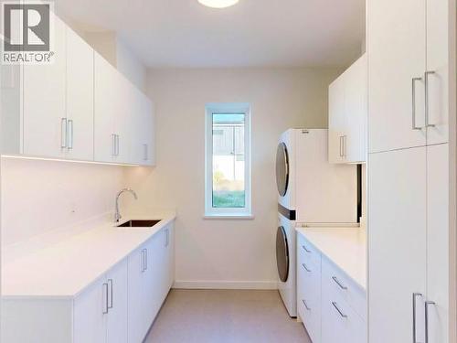 3900 Eagle Ridge Place, Powell River, BC - Indoor