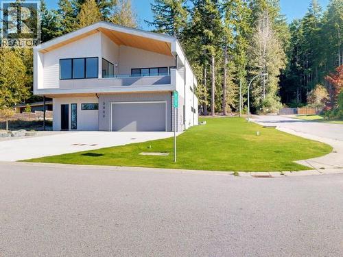 3900 Eagle Ridge Place, Powell River, BC - Outdoor