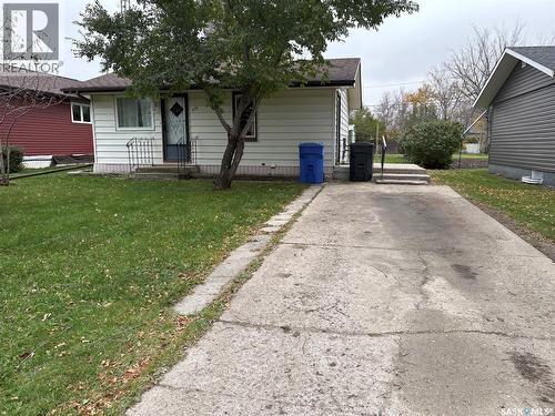 230 Prothero Avenue E, Churchbridge, SK - Outdoor