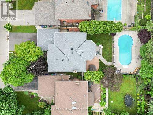 1713 Pengilley Place, Mississauga, ON - Outdoor With In Ground Pool With Deck Patio Veranda