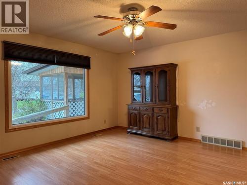 127 Broadway Street, Foam Lake, SK - Indoor Photo Showing Other Room