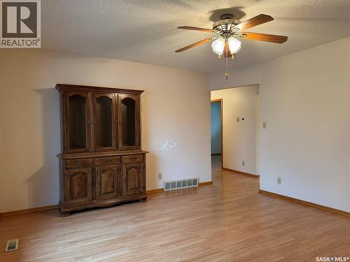127 Broadway Street, Foam Lake, SK - Indoor Photo Showing Other Room