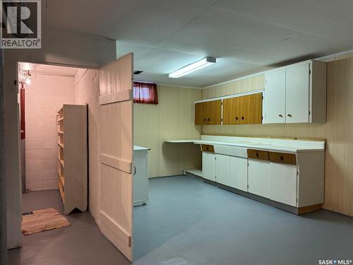 127 Broadway Street, Foam Lake, SK - Indoor