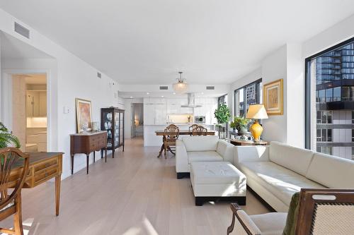 Salon - 1515-700 Rue St-Paul O., Montréal (Ville-Marie), QC - Indoor Photo Showing Living Room