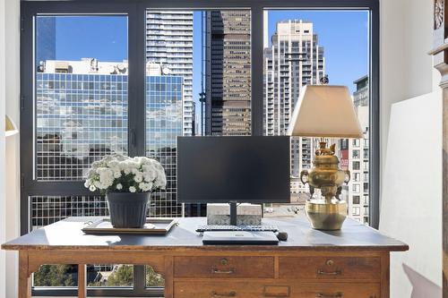 Boudoir - 1515-700 Rue St-Paul O., Montréal (Ville-Marie), QC - Indoor Photo Showing Other Room