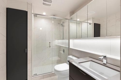 Salle de bains attenante à la CCP - 1515-700 Rue St-Paul O., Montréal (Ville-Marie), QC - Indoor Photo Showing Bathroom