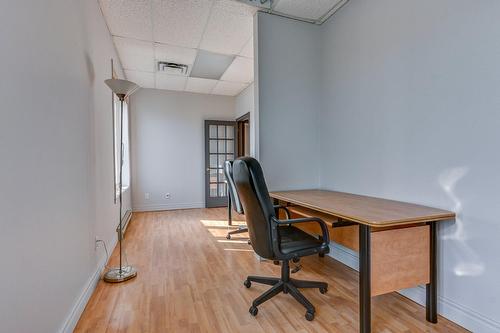 Bureau - 2-287 Rue Labelle, Saint-Jérôme, QC - Indoor Photo Showing Office