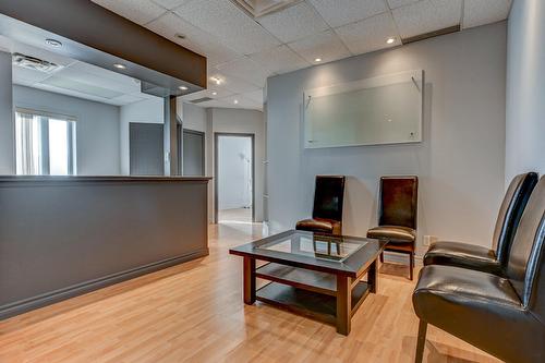 Bureau - 2-287 Rue Labelle, Saint-Jérôme, QC - Indoor