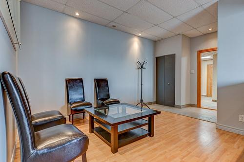 Bureau - 2-287 Rue Labelle, Saint-Jérôme, QC - Indoor Photo Showing Other Room