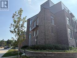 ROOM 1 - 72 HOOYO TERRACE  Toronto, ON M6A 0E2