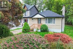 9 EUCLID AVENUE  Toronto, ON M1C 1J7