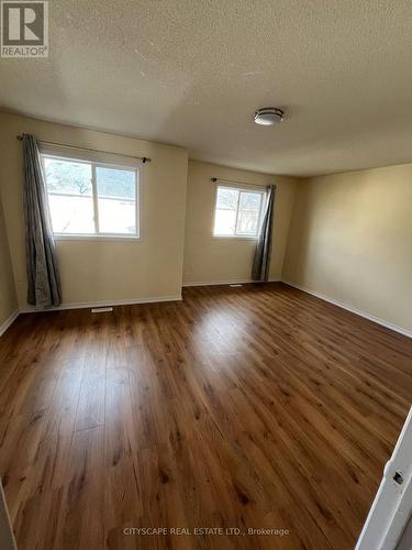 27 Frost King Lane, Toronto, ON - Indoor Photo Showing Other Room