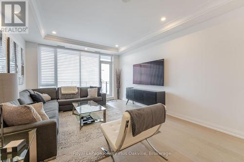 507 - 1441 Elgin Street, Burlington (Brant), ON - Indoor Photo Showing Living Room
