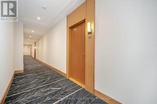 507 - 1441 Elgin Street, Burlington (Brant), ON - Indoor Photo Showing Other Room