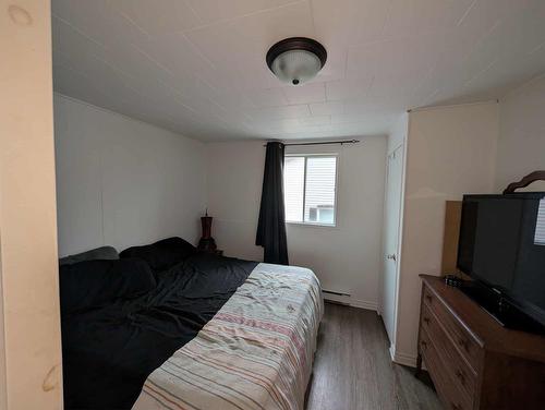 Chambre à coucher - 1340  - 1342 Rue Eurêka, Québec (La Haute-Saint-Charles), QC - Indoor Photo Showing Bedroom