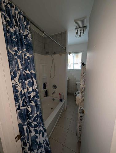 Salle de bains - 1340  - 1342 Rue Eurêka, Québec (La Haute-Saint-Charles), QC - Indoor With Storage