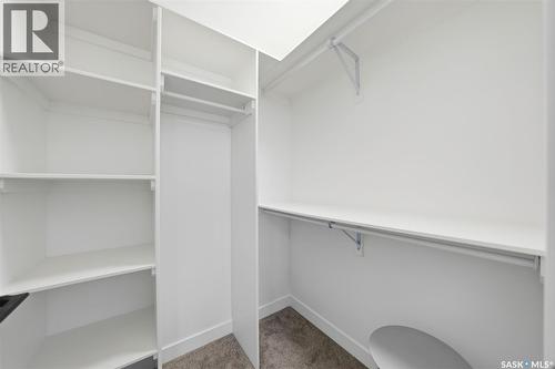 1914 Herman Avenue, Saskatoon, SK - Indoor With Storage