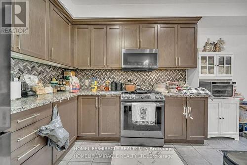 421 Freure Drive, Cambridge, ON - Indoor Photo Showing Kitchen