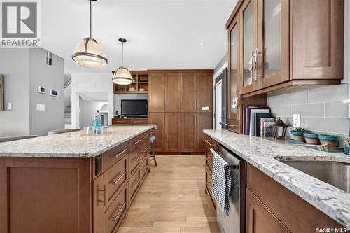 133 Wood Lily Drive, Moose Jaw, SK - Indoor Photo Showing Kitchen With Upgraded Kitchen