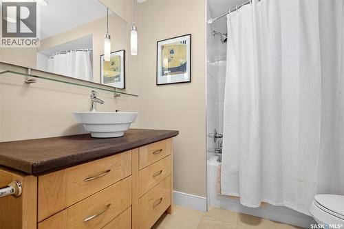 133 Wood Lily Drive, Moose Jaw, SK - Indoor Photo Showing Bathroom